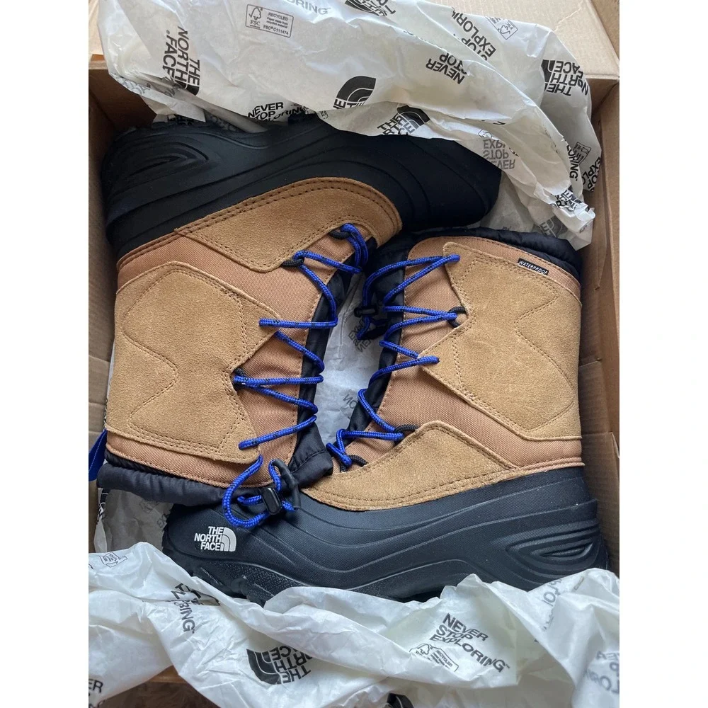 The North Face Alpenglow V Waterproof Boots